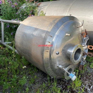 10290 - 1,000 LITRE STAINLESS STEEL TANK INSULATED & CLAD