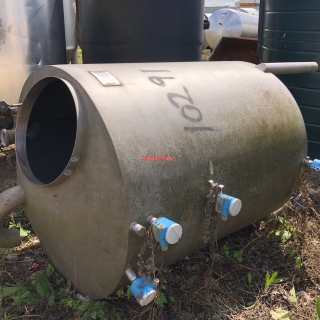 10291 - 1,600 LITRE STAINLESS STEEL TANK