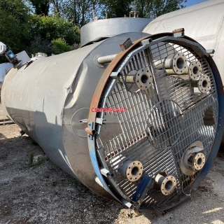 10642 - 12,700 LITRE VERTICAL STAINLESS STEEL TANK, INTERNAL STEAM COIL, INSULATED AND CLAD WITH ALUMINIUM,