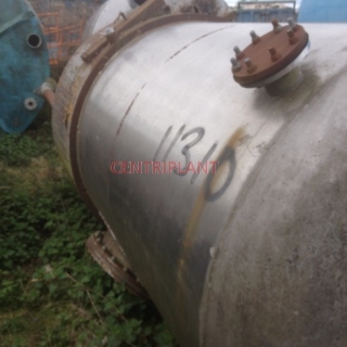 11310 - 5,225 LITRE STAINLESS STEEL JACKETED TANK