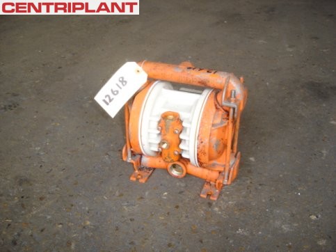 12618 - WILDEN 1in STN/STL 316 DIAPHRAGM PUMP,TYPE M2,