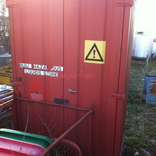 13211 - CHEMICAL STORAGE CONTAINER