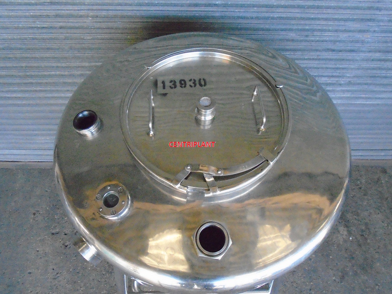 13930 - 500 LITRE 316 STAINLESS STEEL TANK