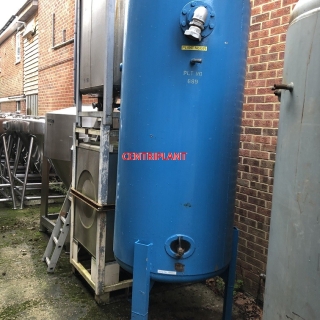 14033 - 1,100 LITRE MILD STEEL AIR RECEIVER