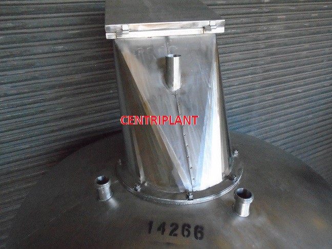 14266 - 2,000 LITRE STAINLESS STEEL MIXING TANK