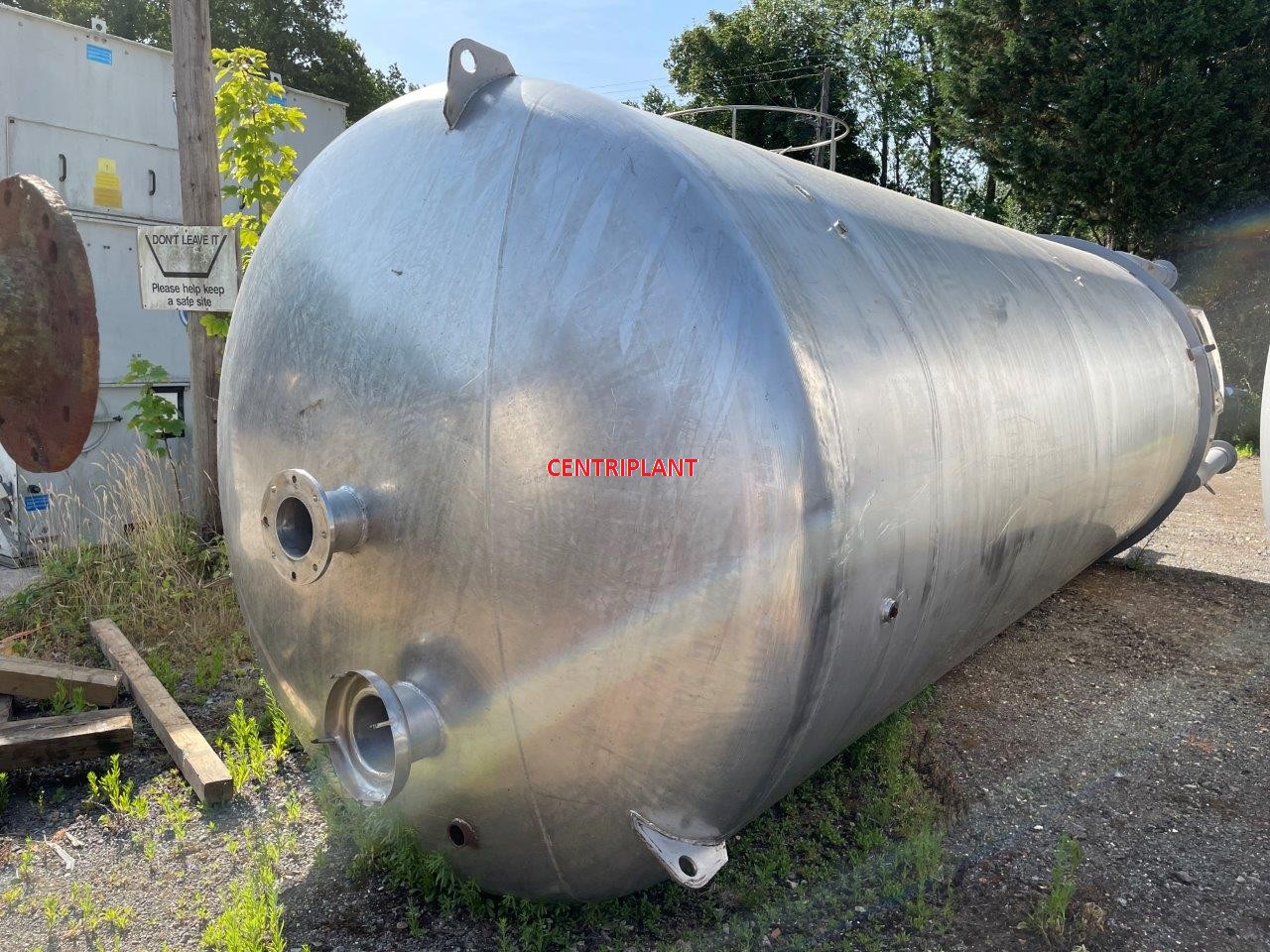 14403 - 25,000 LITRE VERTICAL STAINLESS STEEL TANK, DISHED ENDS