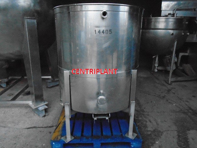 14405 - 1,000 LITRE STAINLESS STEEL 316 OPEN TOP TANKS