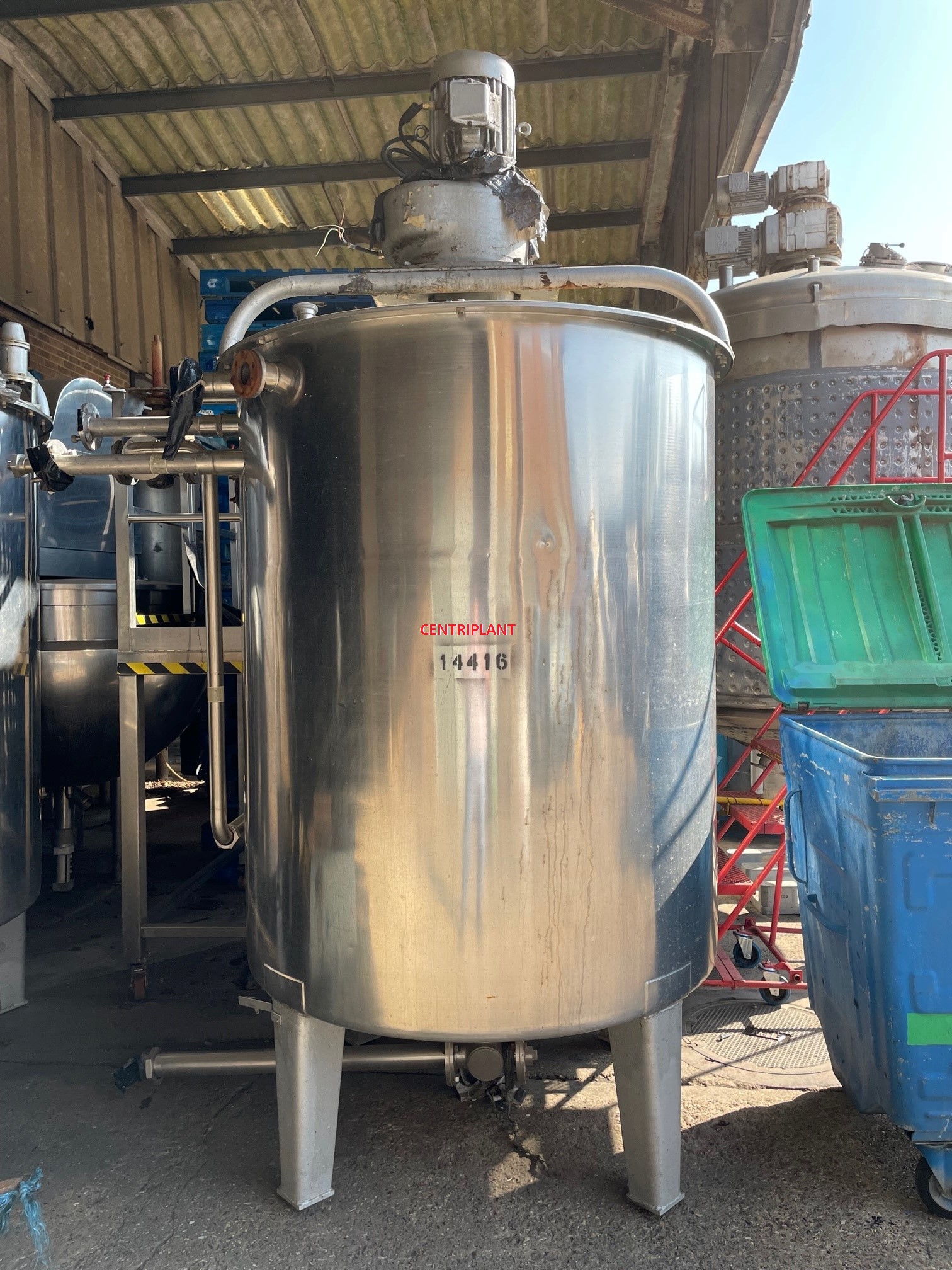14416 - 3,400 LITRE STAINLESS STEEL MIXING TANKS