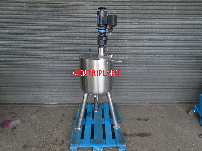 14443 - 67 LITRE STEAM JACKETED MIXING TANK WITH PROP MIXER