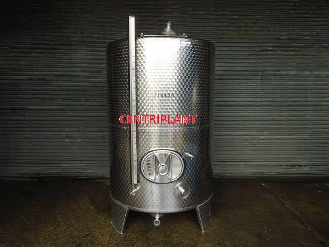 14474 - 3,000 LITRE VERTICAL STAINLESS STEEL TANK