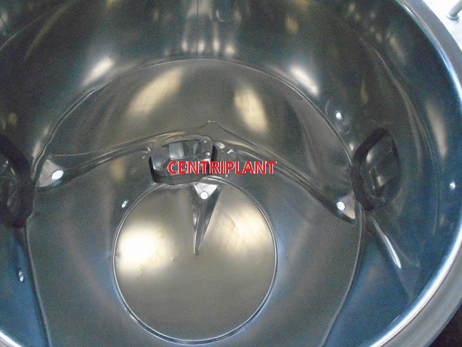 14477 - 700 LITRE STAINLESS STEEL OPEN TOP TANKS WITH SIDE MANWAYS