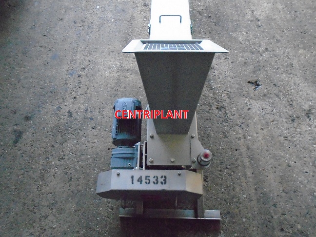 14533 - SPIRO TECH STAINLESS STEEL POWDER ELEVATOR 4.6 M LONG