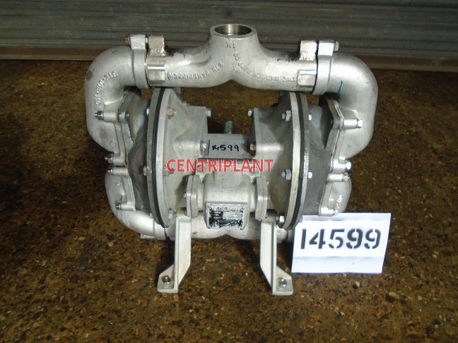 14599 - SANDPIPER 2in  STAINLESS STEEL DIAPHRAGM PUMP