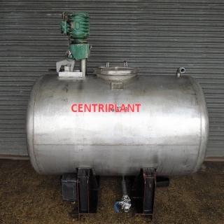 14673 - 1,800 LITRE STAINLESS STEEL HORIZONTAL TANK WITH PROP MIXER