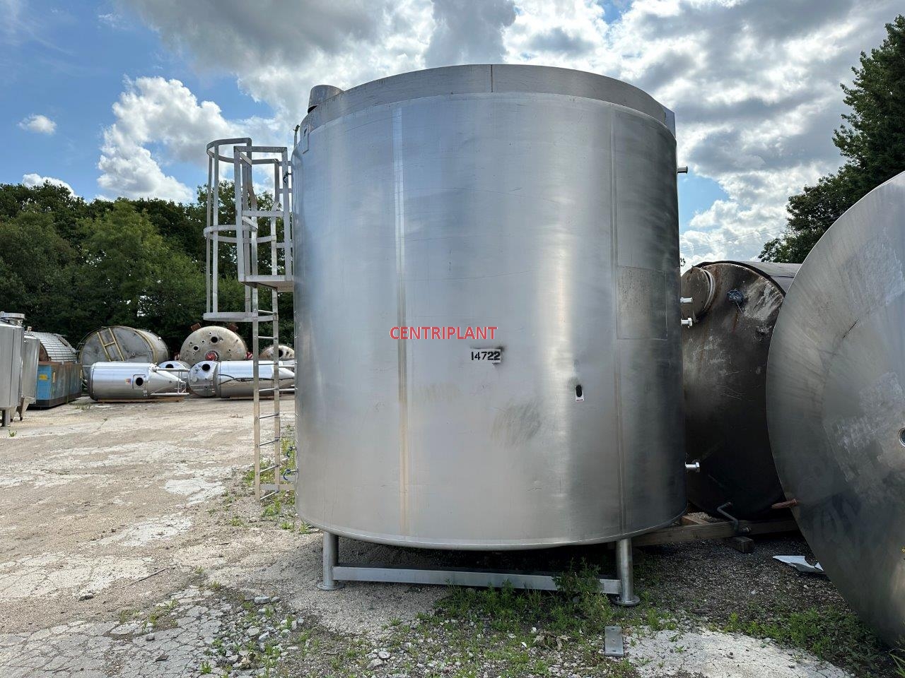 14722 - 20,000 LITRE STAINLESS STEEL 316 GRADE JACKETED AND INSULATED MIXING TANK