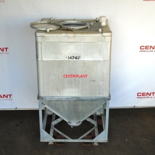 14742 - 2,000 LITRE ALUMINIUM POWDER HOPPERS