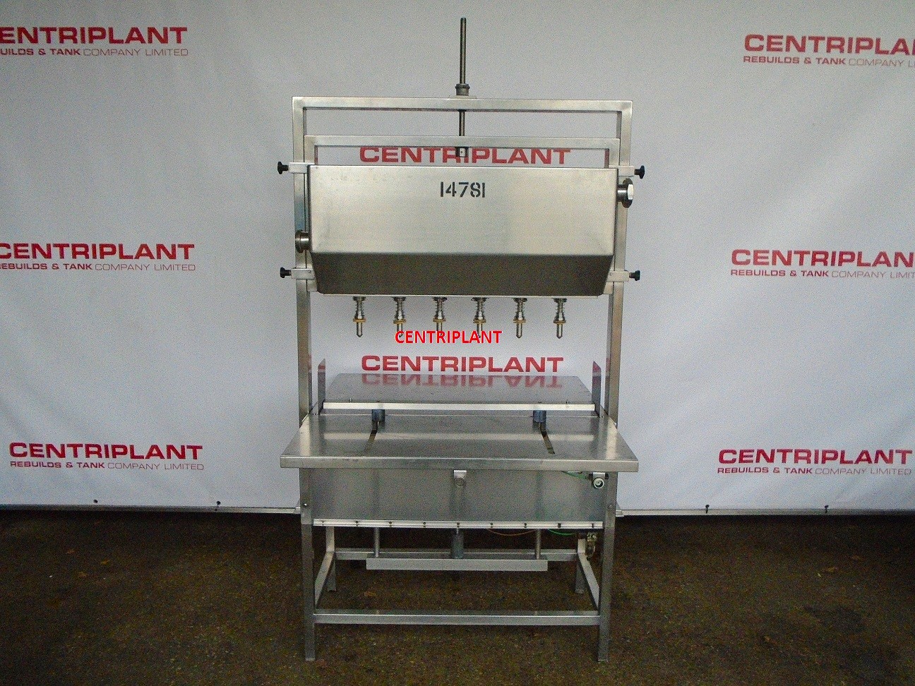 14781 - QUADRANT 6 HEAD GRAVITY FILLING MACHINE