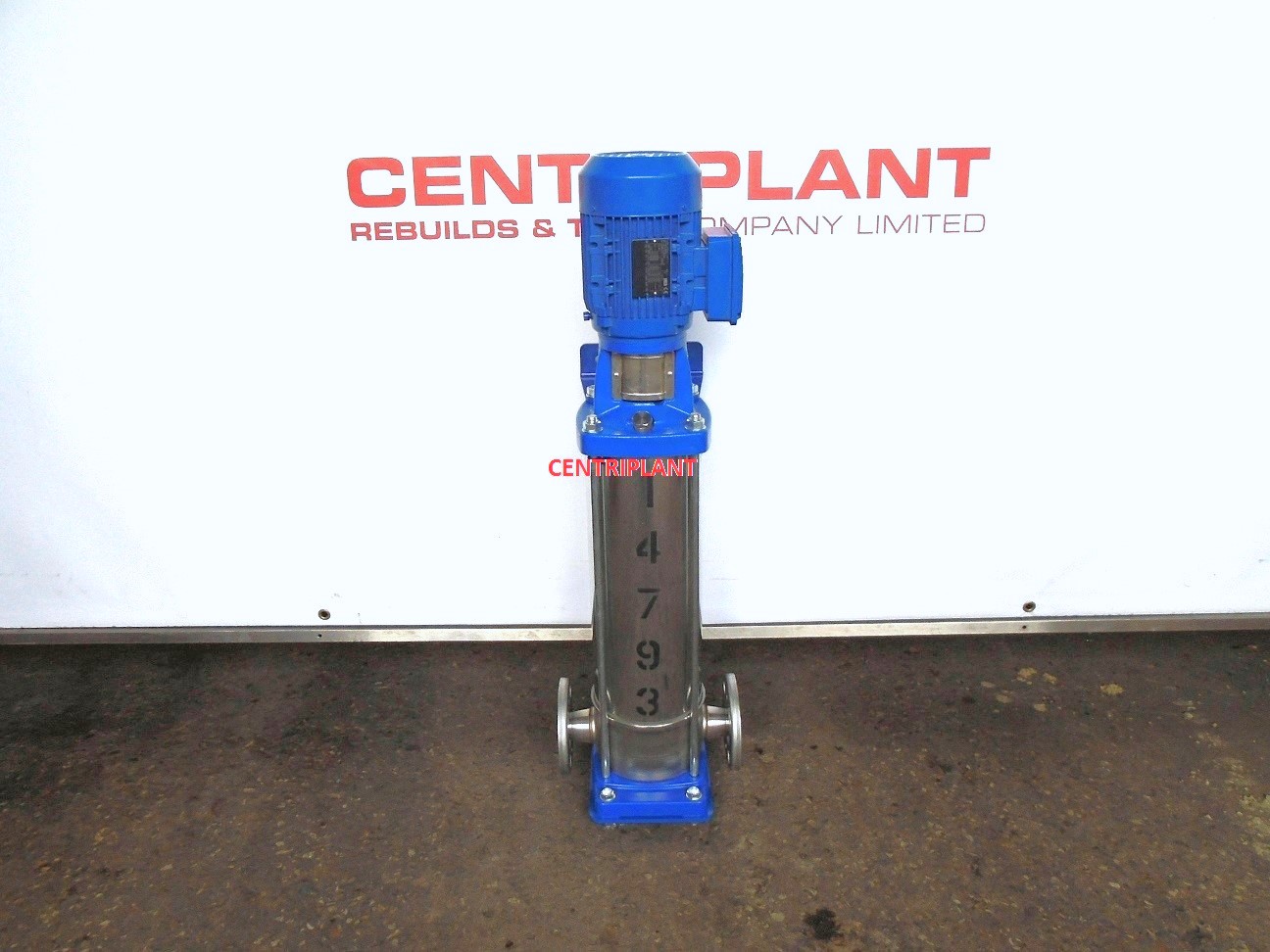 14793 - LOWARA VERTICAL MULTISTAGE PUMP TYPE:10SV13F0074T/D