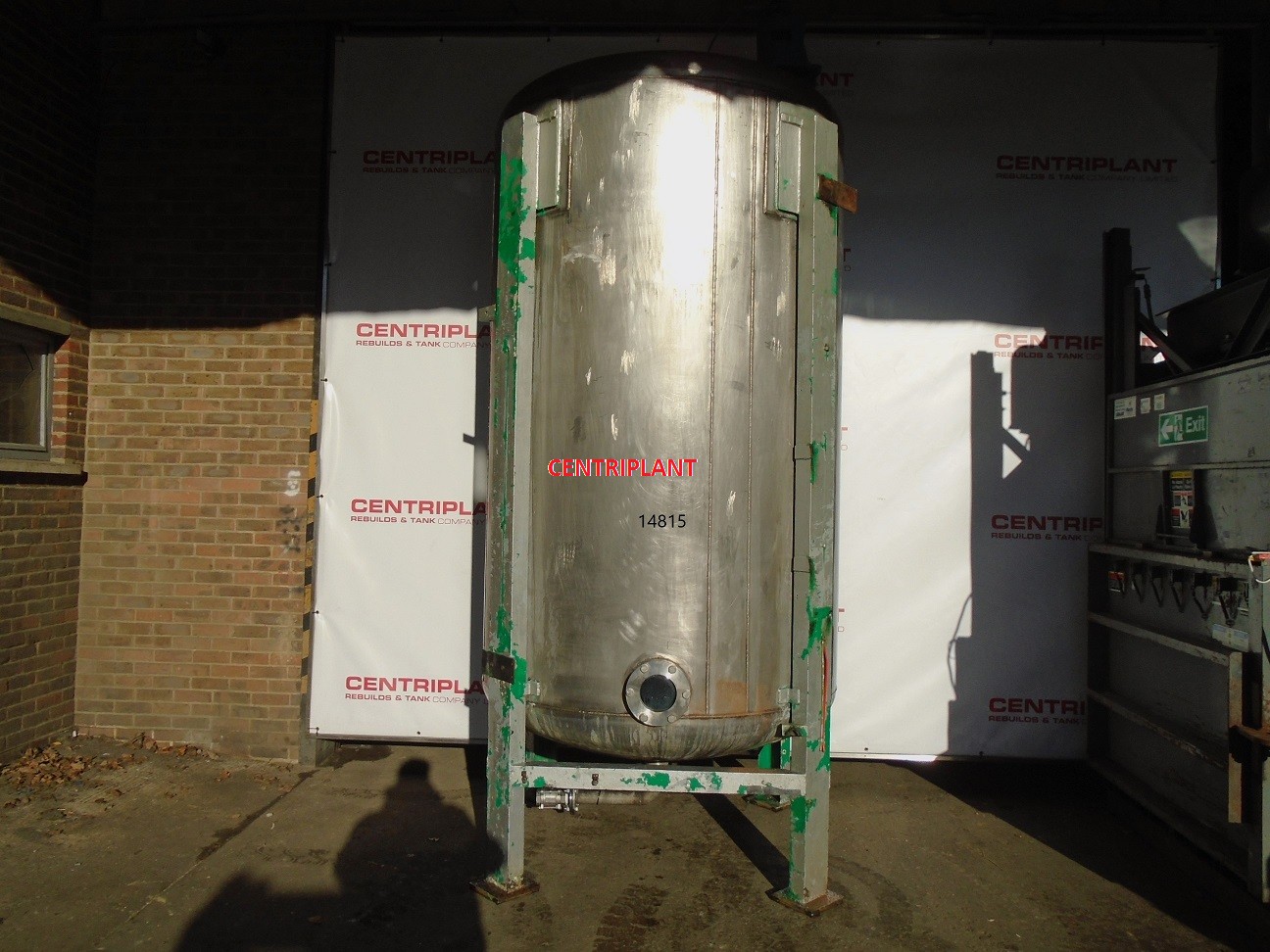 14815 - 5,000 LITRE STAINLESS STEEL MIXING TANK, LIGHTNIN PNEUMATIC MIXERS