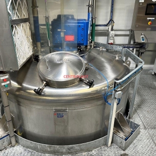 14825 - 4,000 LITRE GATE TYPE MIXING TANK WITH BOTTOM ENTRY HIGH SHEAR MIXER
