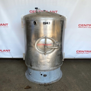 15143 - 1340 LITRE STAINLESS STEEL TANK ON MILD STEEL BASE