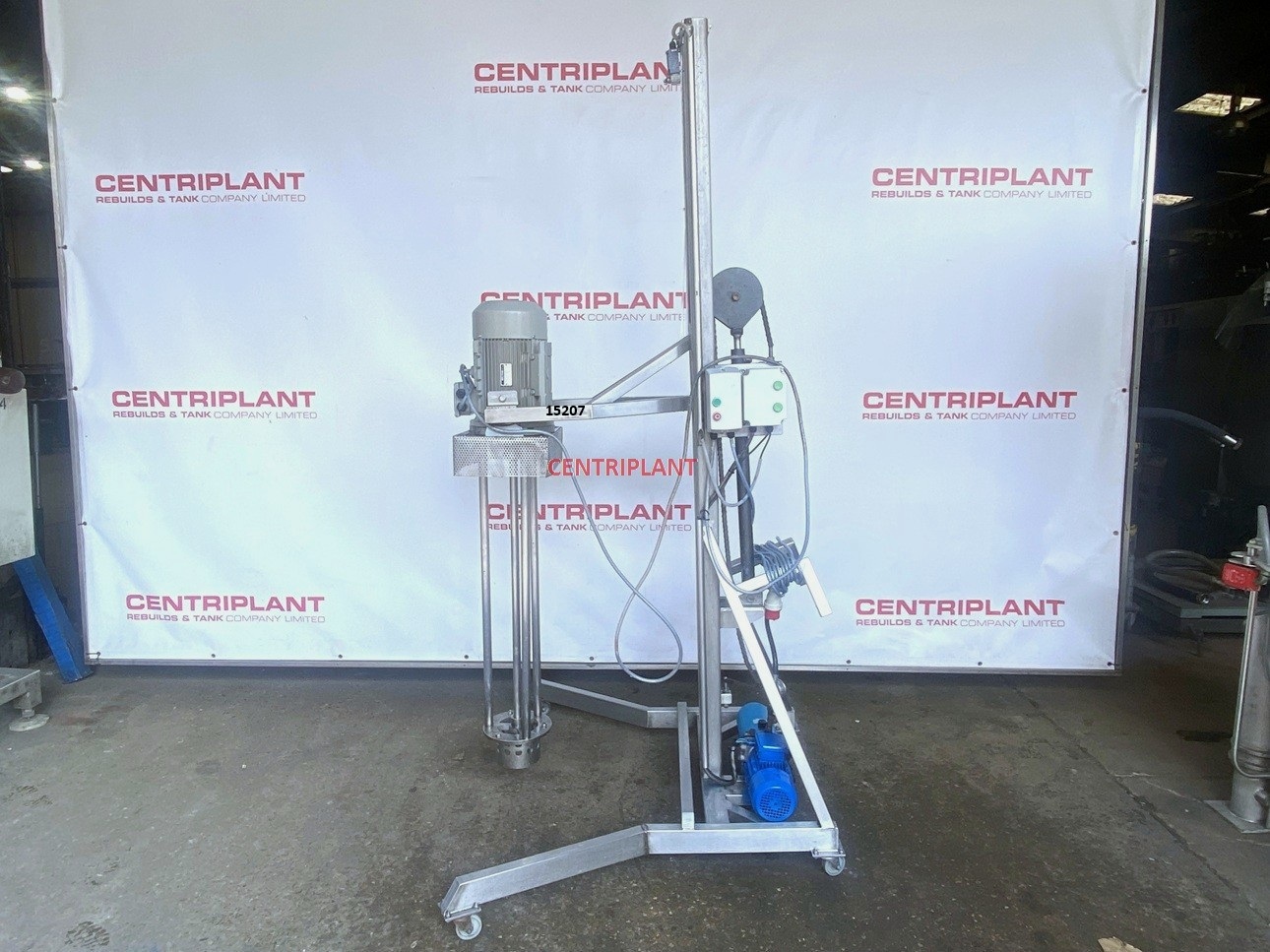15207 - HIGH SHEAR MIXER MOUNTED ON A MOBILE STAND WITH HYDRAULIC LIFT 7.5 KW
