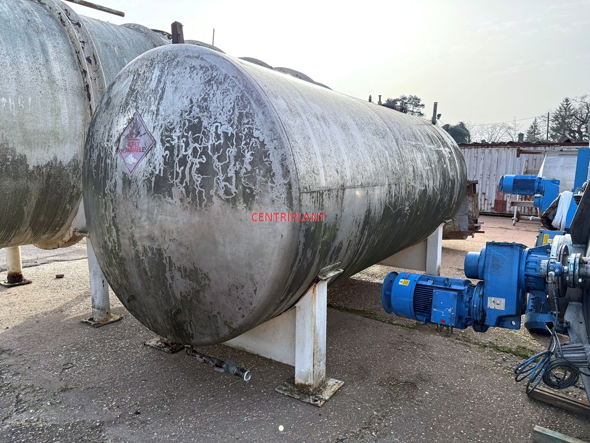 15251 - 14,500 LITRE HORIZONTAL STAINLESS STEEL TANK
