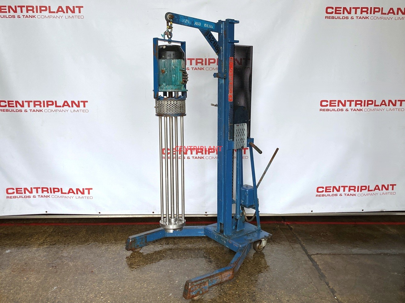 15268 - HIGH SHEAR MIXER MOUNTED ON A MOBILE STAND WITH HYDRAULIC LIFT 6.3KW