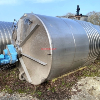 15281 - 13,750 LITRE STAINLESS STEEL JACKETED MIXING TANKS 4KW