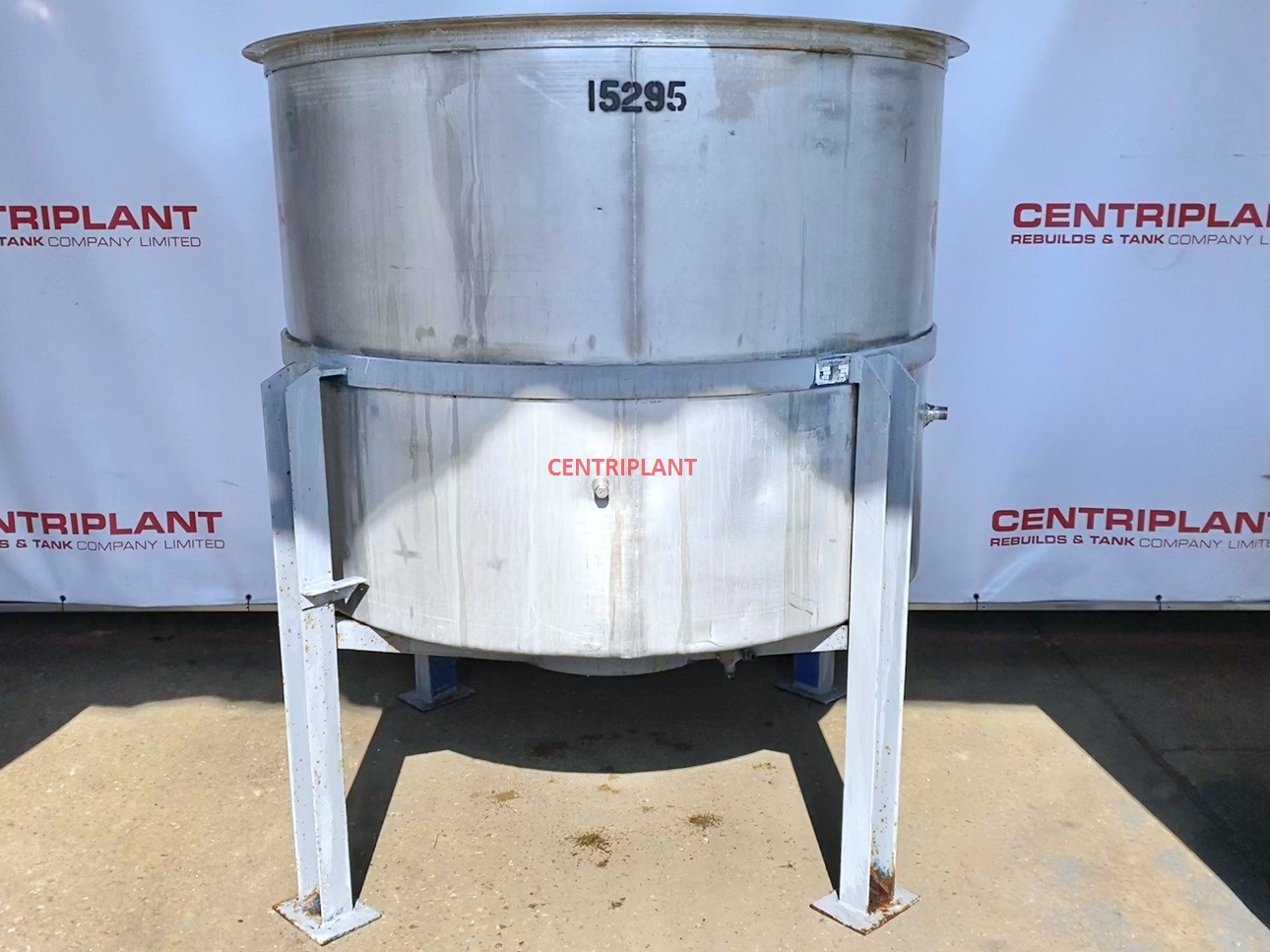 15295 - 2,250 LITRE STAINLESS OPEN TOP TANK