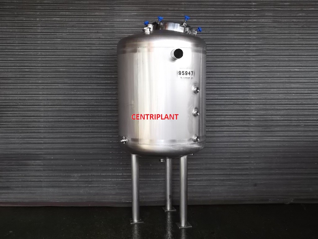 95947 - 820 LITRE VERTICAL STAINLESS STEEL TANK