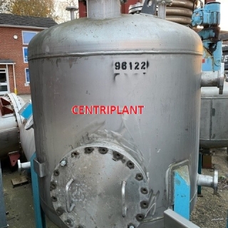 96122 - 1,900 LITRE VERTICAL STAINLESS STEEL PRESSURE AND VACUUM TANK