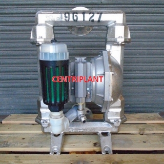 96127 - ARO STAINLESS STEEL DIAPHRAGM PUMP MODEL PM 208 CCS STT AQQ 2in  FLANGED CONNECTIONS