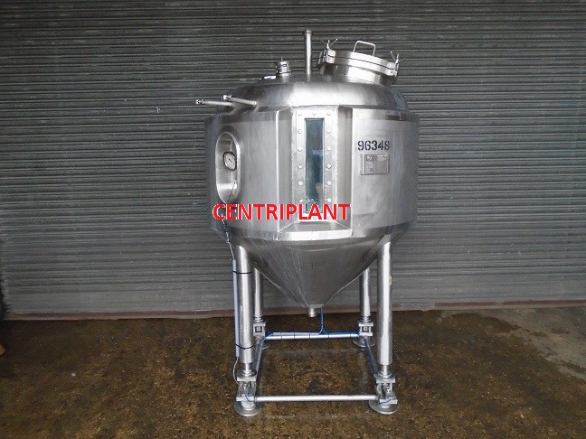 96348 - 900 LITRE STAINLESS STEEL PRESSURE TANK WITH CHIILED/STEAM JACKET