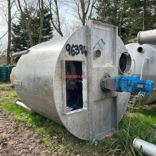 96394 - 8,200 LITRE STAINLESS STEEL MIXING TANK
