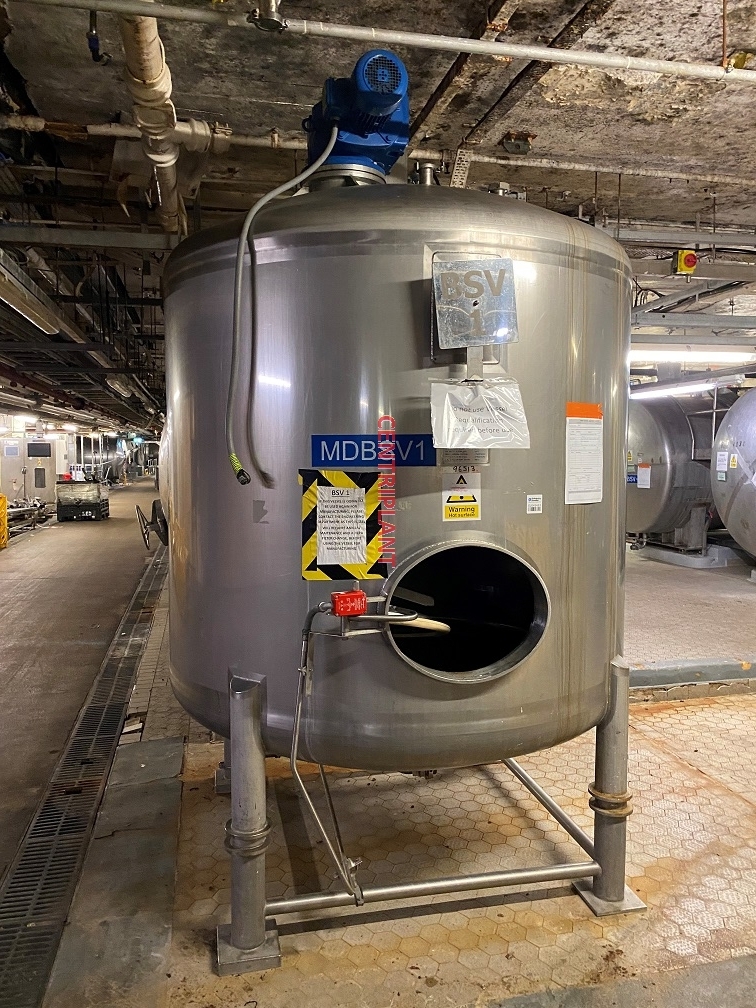 96513 - 5,000 LITRE VERTICAL STAINLESS STEEL 316 MIXING TANK