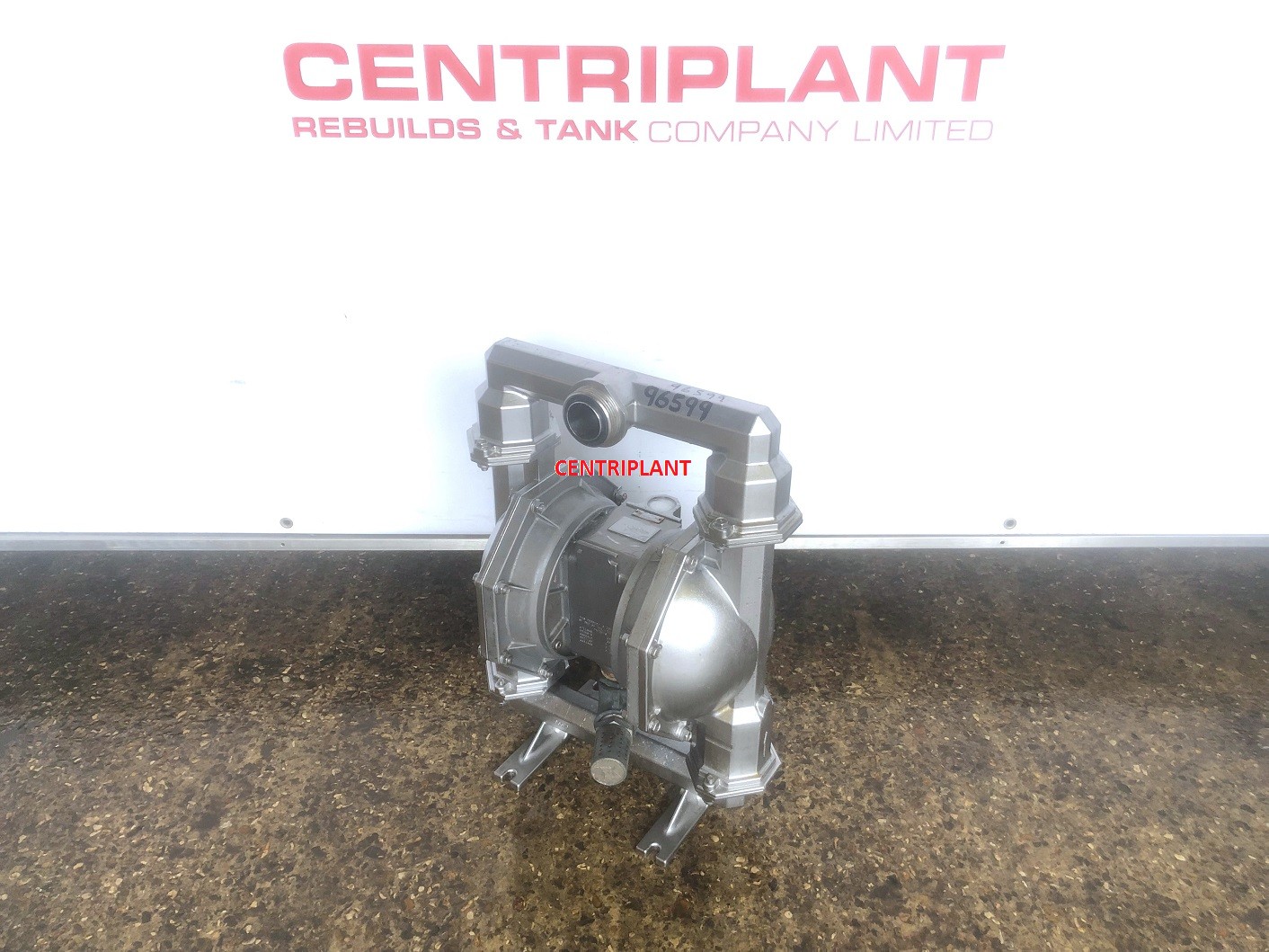 96599 - ARO STAINLESS STEEL DIAPHRAGM PUMP TYPE: MV613 2in  RJT CONNECTIONS
