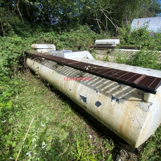 96661 - 9,625 LITRE STAINLESS STEEL COMPARTMENTAL HORIZONTAL TANKS