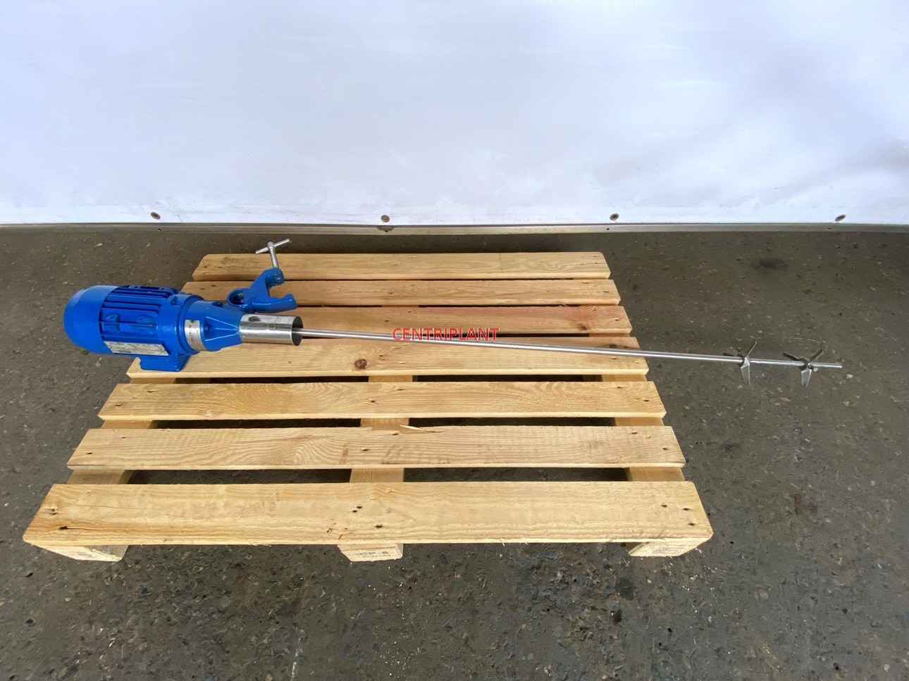 96677 - LIGHTNIN CLAMP ON AGITATOR MODEL: HP 25. 0.25 KW