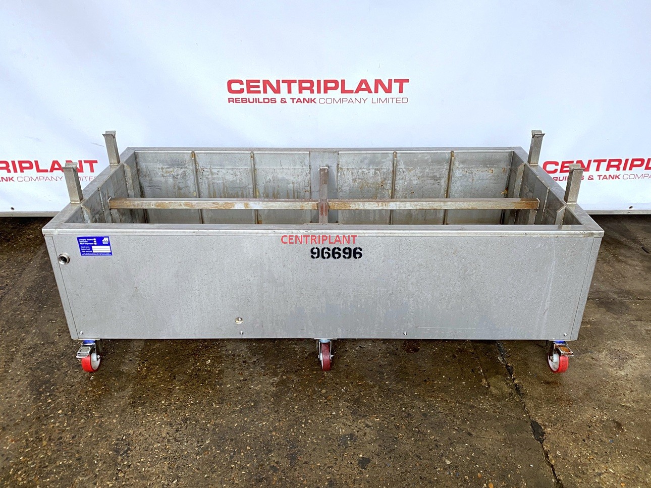 96696 - 780 LITRE OPEN TOP STAINLESS STEEL STEAM JACKETED MOBILE TANK