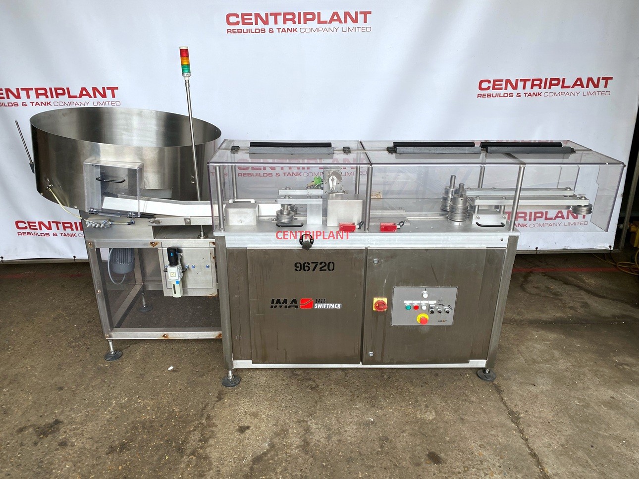 96720 - SWIFTPACK AUTOMATION BOTTLE UNSCRAMBLER MODEL LSSDF 10 AND ELEVATOR