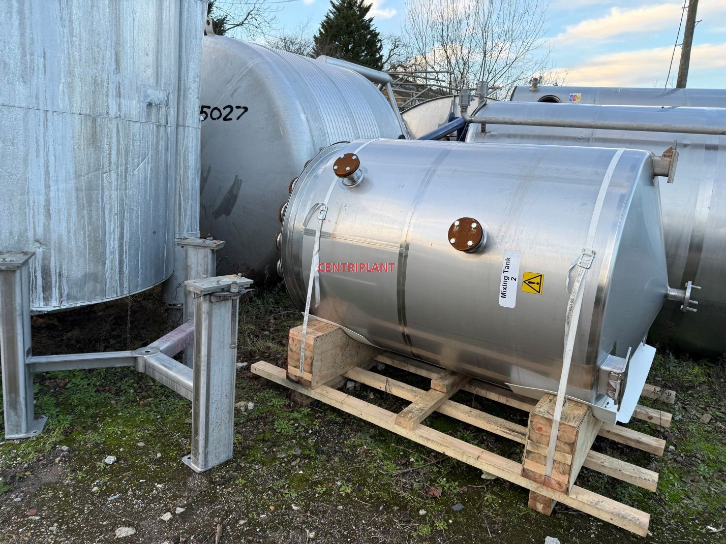 96723 - 2,900 LITRE GRADE 316 STAINLESS STEEL JACKETED MIXING TANK